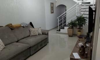 Imagem 2: SOBRADO SENDO 3 DORMS E 1 SUITE