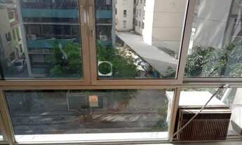 Imagem 4: Apartamento para venda tem 125 metros quadrados com 3 quartos em Copacabana - Rio de Janei