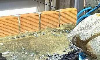 Imagem 4: Vendo Casa na Caixa d água ( Rua Freitas Henrique de cima ) perto do colégio Major Eloy