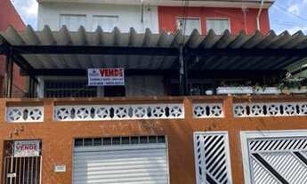 Imagem: CASA ASSOBRADADA COM 3 DORMITORIOS, 2 BANHEIROS