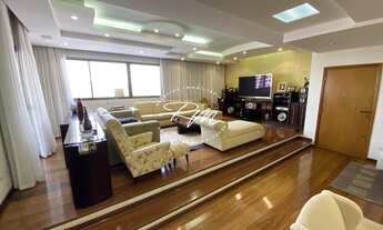 Imagem 4: Apartamento Alto padrão com 242m² área privativa e 4 dormitórios 1 suite. REF: 217