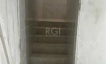 Imagem 4: Casa próximo a lomba do Pinheiro de 4 dormitório e 2 vagas