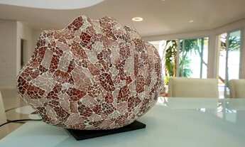 Imagem 7: Casa de condomínio para aluguel e venda tem 780 metros quadrados com 4 quartos