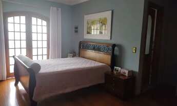 Imagem 3: Sobrado no Jardim Britânia com 4 quartos (sendo duas suítes com varanda