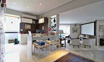 Imagem: Apartamento Venda 3 Dormitórios - 245 m²