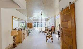 Imagem 5: Casa à venda no Alto de Pinheiros com 4 suítes, 8 vagas, piscina - Próximo ao parque Vila