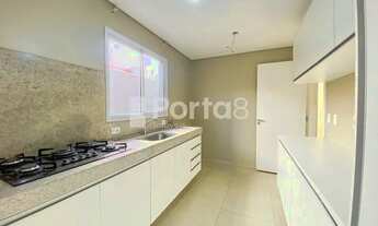 Imagem 7: Quot;Descubra o lar perfeito: Casa ampla e acolhedora disponível para locação no Village