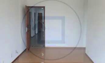 Imagem 5: Apartamento para Locação em Rio de Janeiro, Pechincha, 2 dormitórios, 1 banheiro, 1 vaga