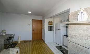 Imagem 5: Apartamento para Aluguel - Azenha, 2 Quartos, 52 m2