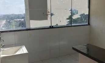 Imagem 2: Alugo Apartamento com 2 Quartos na Rua 7 no Polo de Modas