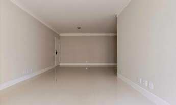 Imagem 6: Apartamento para venda possui 108 metros quadrados com 2 quartos em Centro - Florianópolis