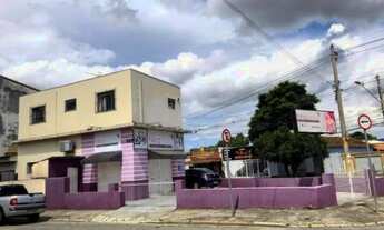 Imagem: Sobrado com ponto comercial na av. J.k