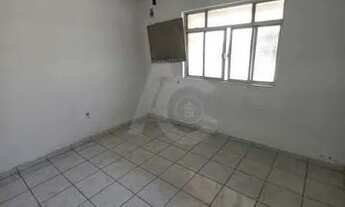 Imagem 4: Boa casa frente com quintal e três quartos