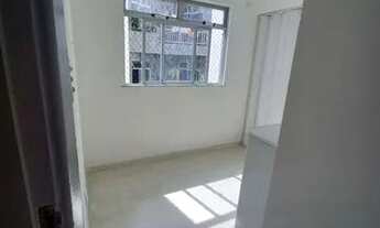 Imagem 6: Apartamento com 3 quartos, 90 m² para alugar por R$ 2.500,00 - Rio Vermelho