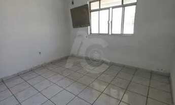 Imagem 6: Boa casa frente com quintal e três quartos