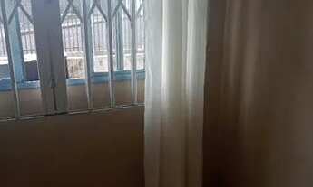 Imagem: Quarto para rapaz em residência particular