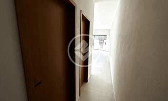 Imagem 6: LJ;32135 Linda casa nova 2 dormitórios sendo 1 suíte, passagem lateral e espaço fundos