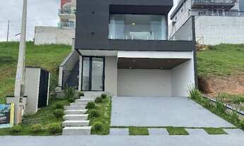 Imagem: Sobrado com 4 dormitórios à venda, 239