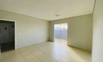 Imagem 2: Apartamento com 3 dormitórios para alugar, 85 m² por R$ 2.200,01/mês - Tubalina - Uberlând