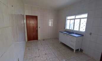 Imagem 3: Casa para venda tem 190 metros quadrados com 2 quartos em Feu Rosa - Serra - Espírito Sant