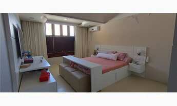 Imagem 2: Casa com 6 dormitórios na principal do Barro duro, 816m2, excelente localização!