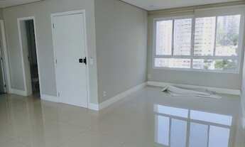 Imagem 2: Apartamento 138m², 3 suítes, 2 vagas, depósito, elevador privativo