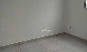 Imagem 2: Apartamento para aluguel tem 46 metros quadrados com 2 quartos em Santa Cândida - Curitiba