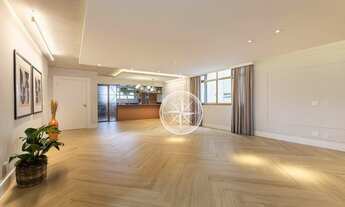 Imagem 5: 3 Dormitórios, Varanda, 2 Vagas - Totalmente Reformado