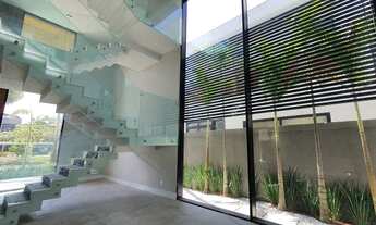 Imagem 7: Casa de condomínio para venda possui 852 metros quadrados com 5 quartos