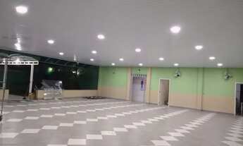 Imagem 2: Salão de festas, loja e casa em terreno de 1.000 m2 - Campo Grande Salão de festas pront