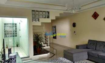 Imagem 2: Sobrado com 4 dormitórios à venda, 245 m² por R$ 1.050.000,00 - Parque Jaçatuba - Santo An