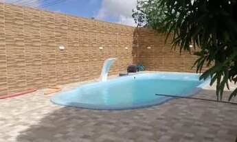 Imagem: Casa com piscina goiana