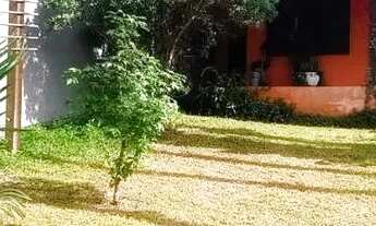 Imagem 2: Oportunidade no Córrego Grande - Casa Ampla com 2 Pavimentos