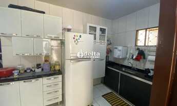 Imagem 4: Casa residencial com 3 quartos sendo 1 suíte disponível para venda no bairro Planalto em U