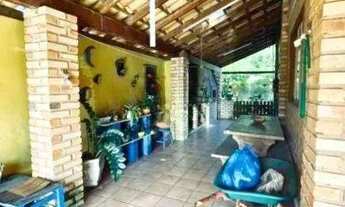 Imagem 5: Casa rústica próxima à praia do Morro das Pedras