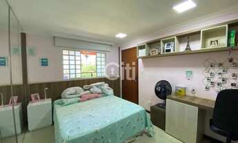 Imagem 4: BAIRRO LUNDCEIA Casa com 4 dormitórios