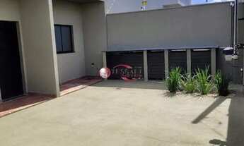 Imagem 4: Casa para alugar com 1 dormitório quintal com armários nos quartos e cozinha