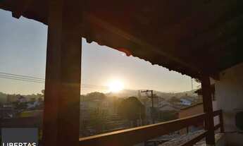 Imagem 6: Excelente oportunidade de adquirir um sobrado no charmoso bairro Guarujá