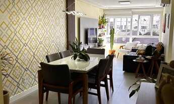 Imagem 4: Apartamento à venda em Petrópolis com 67 m², 2 quartos, 1 suíte, 1 vaga