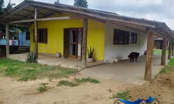 Imagem 2: Velleda oferece espetacular sítio em Águas Claras, com casa, galpão e piscina, pronto para