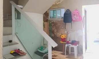 Imagem: REPASSE DE CASA NO SIQUEIRA COM QUINTAL