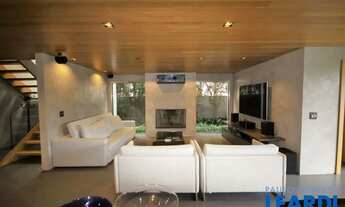 Imagem 4: CASA EM CONDOMÍNIO - ALPHAVILLE - SP