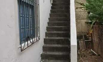 Imagem 5: Casa à venda em rua pública