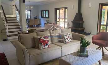 Imagem 3: Casa para locação, Condomínio Colonial Village, com quatro dormitórios sendo duas suítes