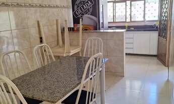 Imagem 5: Ótimo para moradia e renda, CASA COM PISCINA, ótima localização somente R$ 270.000