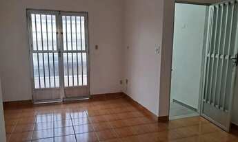 Imagem 4: Aluga-se casa de 2 quartos na Rua do Governo