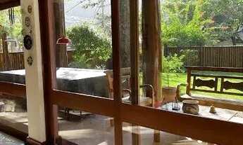 Imagem 6: Casa com 04 Quartos à Venda - Itacoatiara - Niterói/RJ