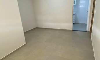 Imagem 4: Apartamento 3quartos sendo 1suíte, 1vaga coberta,salão de festas e churrasqueira.Ótima loc