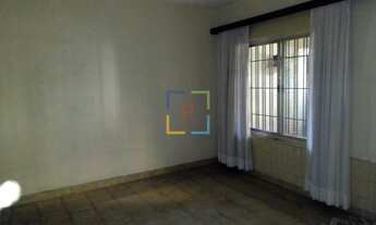 Imagem 2: Casa para locação na Chácara Santo Antônio, 150m², 3 quartos, 2 salas, quintal, edícula, 1