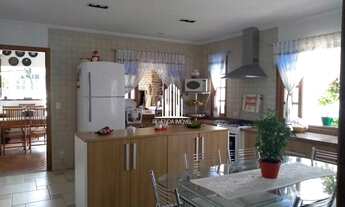 Imagem 5: Sobrado a venda em Jordanópolis com 3dorms (3 suítes) e com 4 vagas de garagem